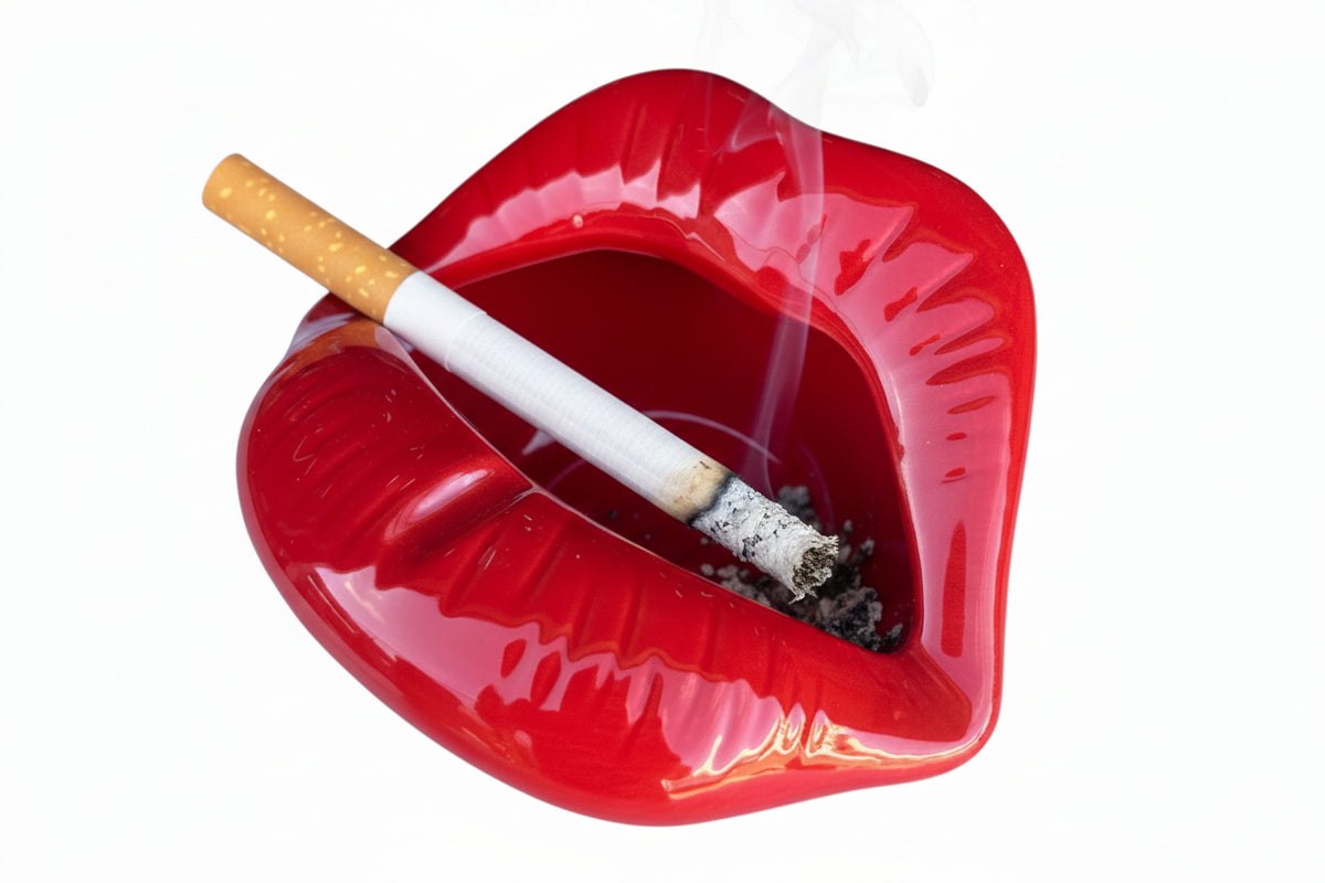 RED ASH TRAY